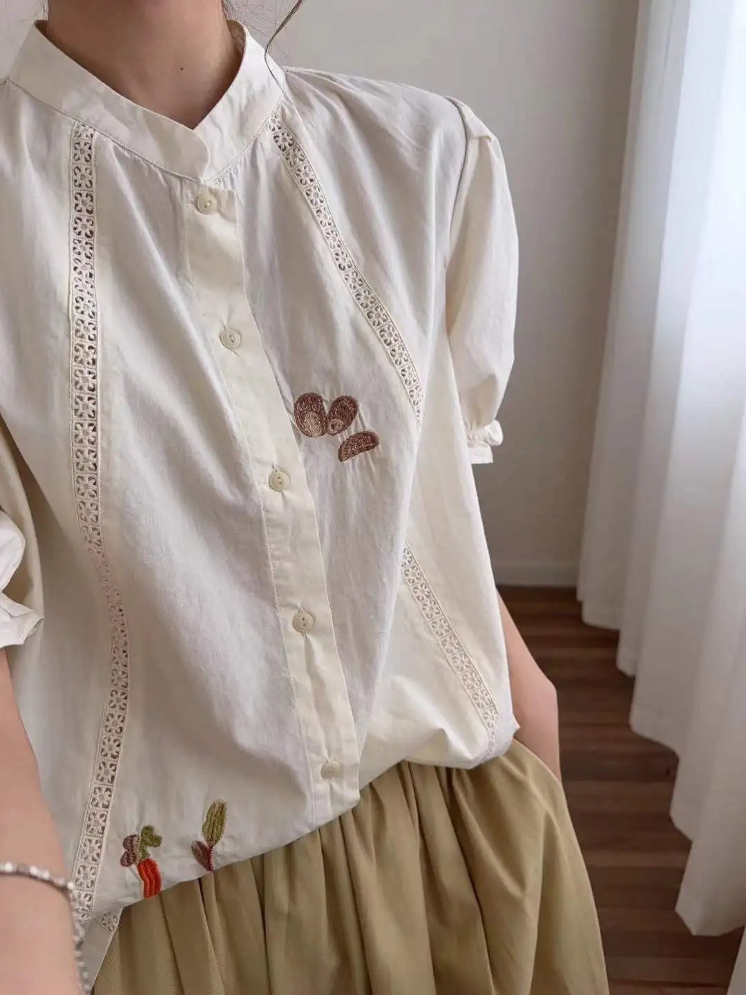New 2026 Summer Women Cotton Short Sleeve Shirt, Stand Cute Embroidery, Mori Girl Preppy Style Chic Thin Loose Blouse T66124CC
New 2026 Summer Women Cotton Short Sleeve Shirt, Stand Cute Embroidery, Mori Girl Preppy Style Chic Thin Loose Blouse T66124CC