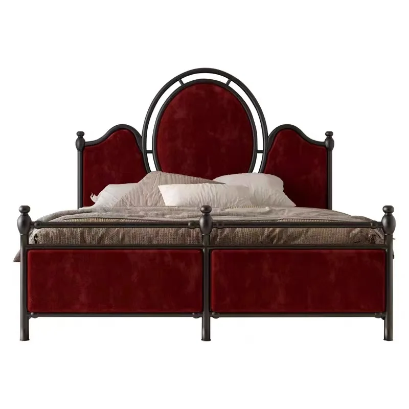 solid wood vintage bedroom, 1.8 meters, hotel and homestay small apartment, soft lean checkered double bed
solid wood vintage bedroom, 1.8 meters, hotel and homestay small apartment, soft lean checkered double bed
