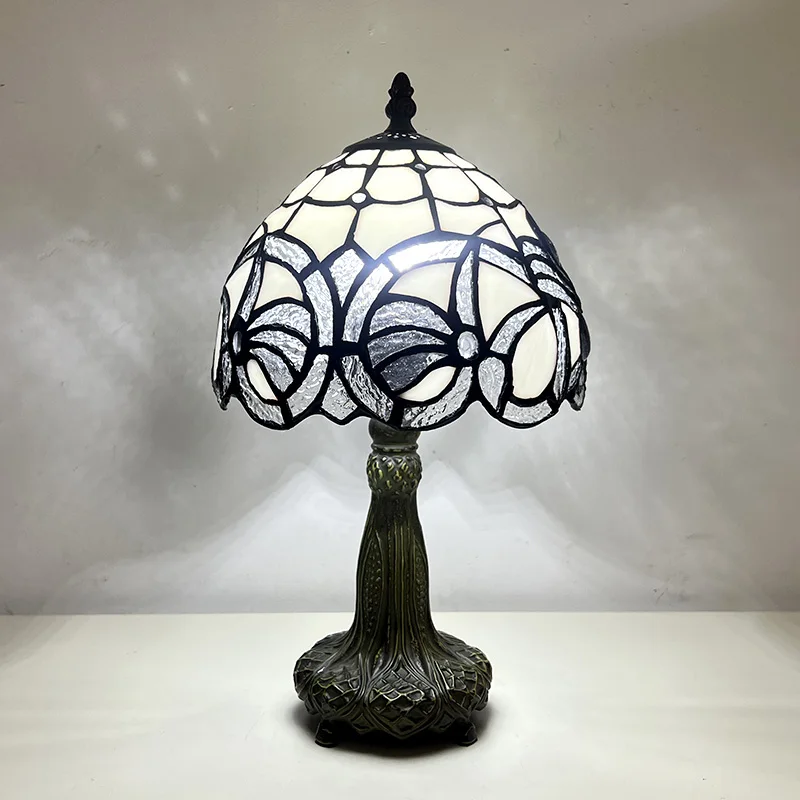 Настольная лампа с абажуром из витражного стекла в стиле Тиффани, 8 дюймов, с изображением стрекозы — акцентное освещение для домашнего декора
Настольная лампа с абажуром из витражного стекла в стиле Тиффани, 8 дюймов, с изображением стрекозы — акцентное освещение для домашнего декора