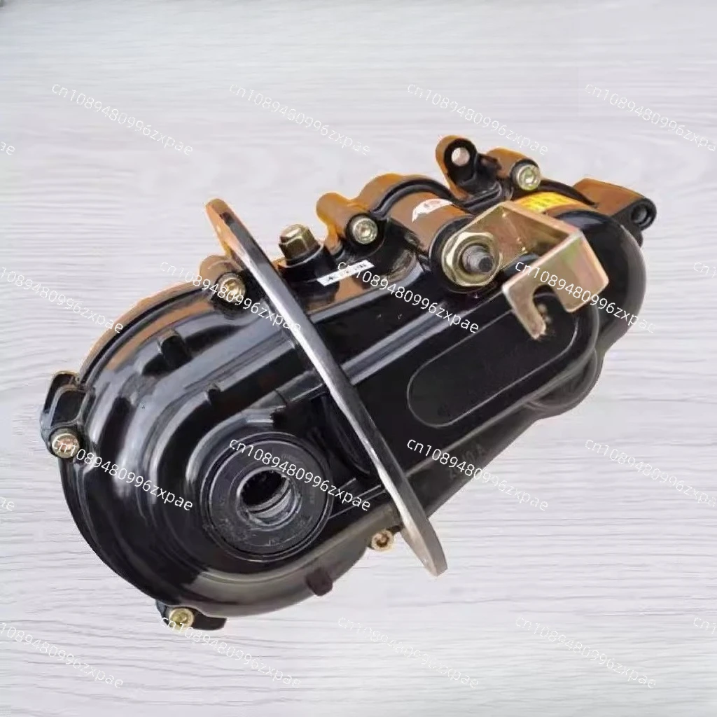 5-hole 16-tooth 18-tooth Split Motor Differential Assembly with High and Low Gearboxes for Electric Tricycles
5-hole 16-tooth 18-tooth Split Motor Differential Assembly with High and Low Gearboxes for Electric Tricycles