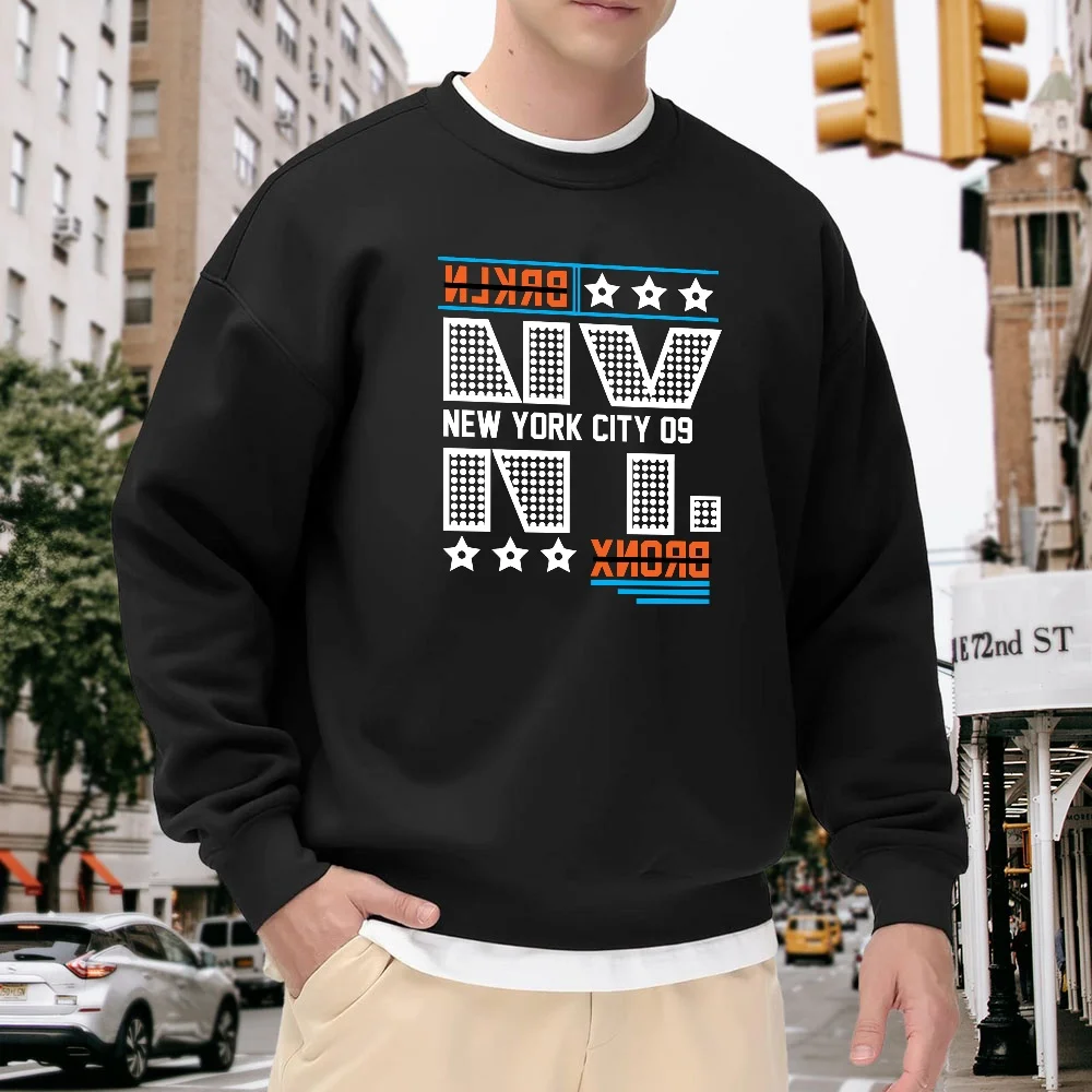 Men's Black Crew Neck Sweatshirt with New York City Lettering Print, Loose Casual Top, Versatile for Everyday Street Style, Comfortable, Breathable, Trendy Style
Men's Black Crew Neck Sweatshirt with New York City Lettering Print, Loose Casual Top, Versatile for Everyday Street Style, Comfortable, Breathable, Trendy Style