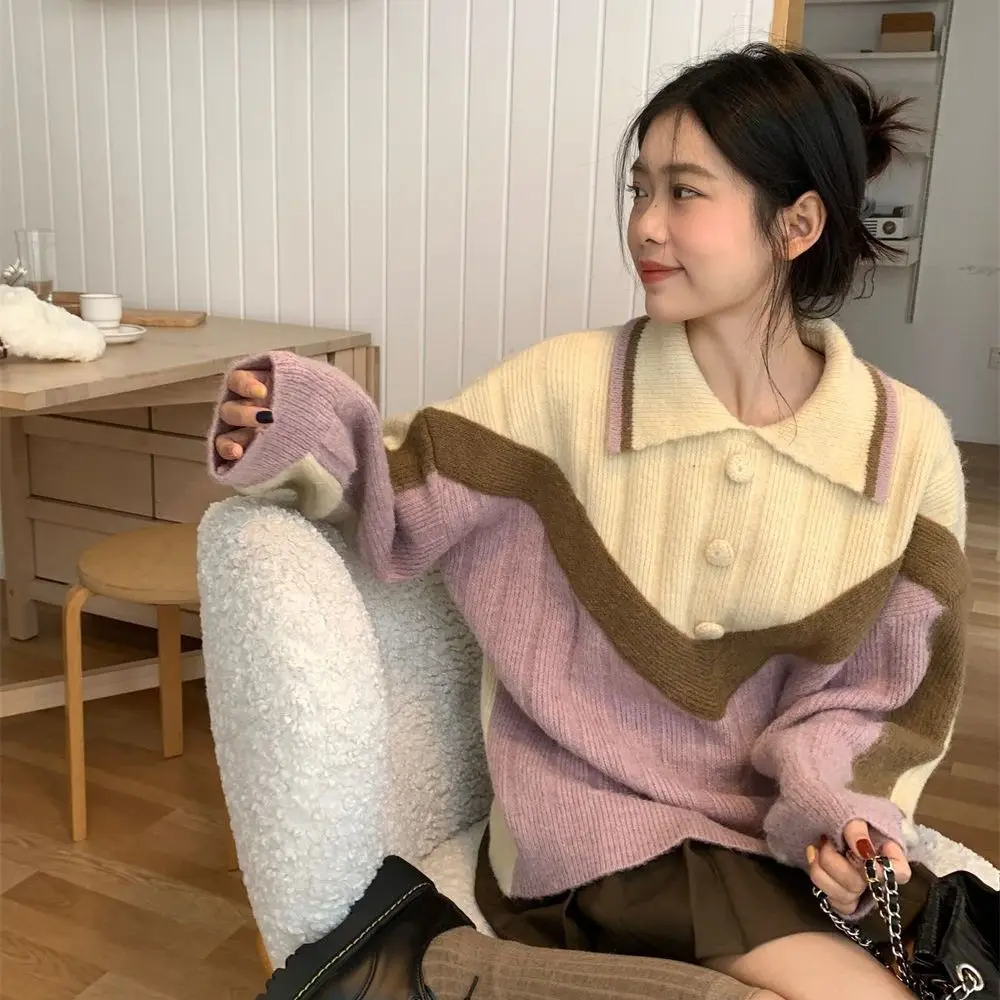 Korean Version Soft Comfort Contrasting Color POLO Collar Women's Sweater Autumn Winter Loose Sweet Chic Knitted Top for Women
Korean Version Soft Comfort Contrasting Color POLO Collar Women's Sweater Autumn Winter Loose Sweet Chic Knitted Top for Women