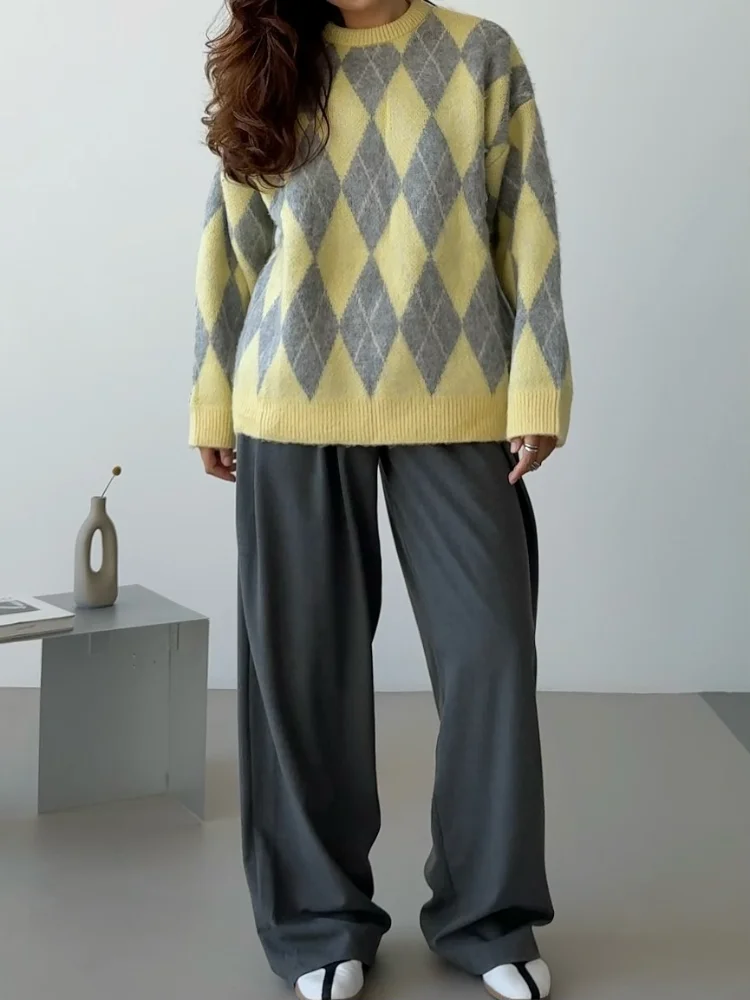 Женский свитер контрастной сетки с ромбовидной сеткой, повседневный свободный вязаный пуловер с круглым вырезом и длинными рукавами, осень 2021, женский повседневный уличный трикотаж 
Женский свитер контрастной сетки с ромбовидной сеткой, повседневный свободный вязаный пуловер с круглым вырезом и длинными рукавами, осень 2021, женский повседневный уличный трикотаж
