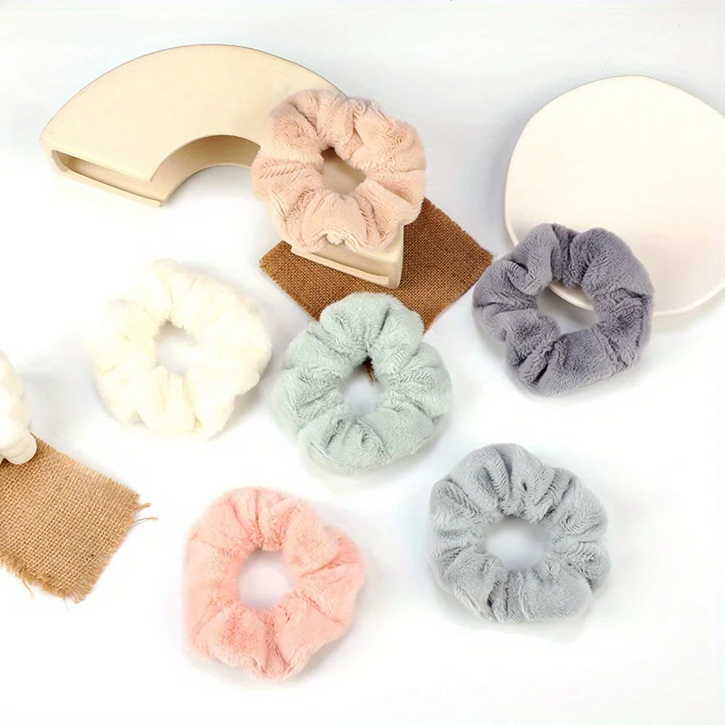 Hair Scrunchies Set Plush Elastic Ponytail Holders for Women Girls Daily Use Fashion Hair Accessories Headband
Hair Scrunchies Set Plush Elastic Ponytail Holders for Women Girls Daily Use Fashion Hair Accessories Headband