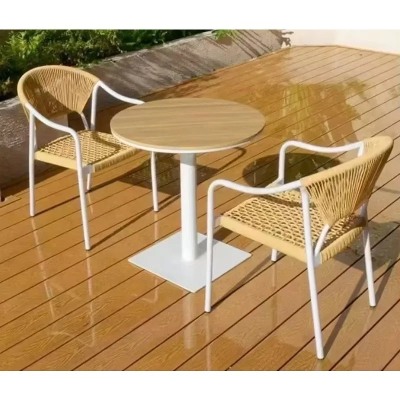Modern Style Outdoor Dining Set Handwoven Wicker Aluminum Alloy Frame for Courtyard Park Apartment Outdoor Furniture 2-Seater
Modern Style Outdoor Dining Set Handwoven Wicker Aluminum Alloy Frame for Courtyard Park Apartment Outdoor Furniture 2-Seater