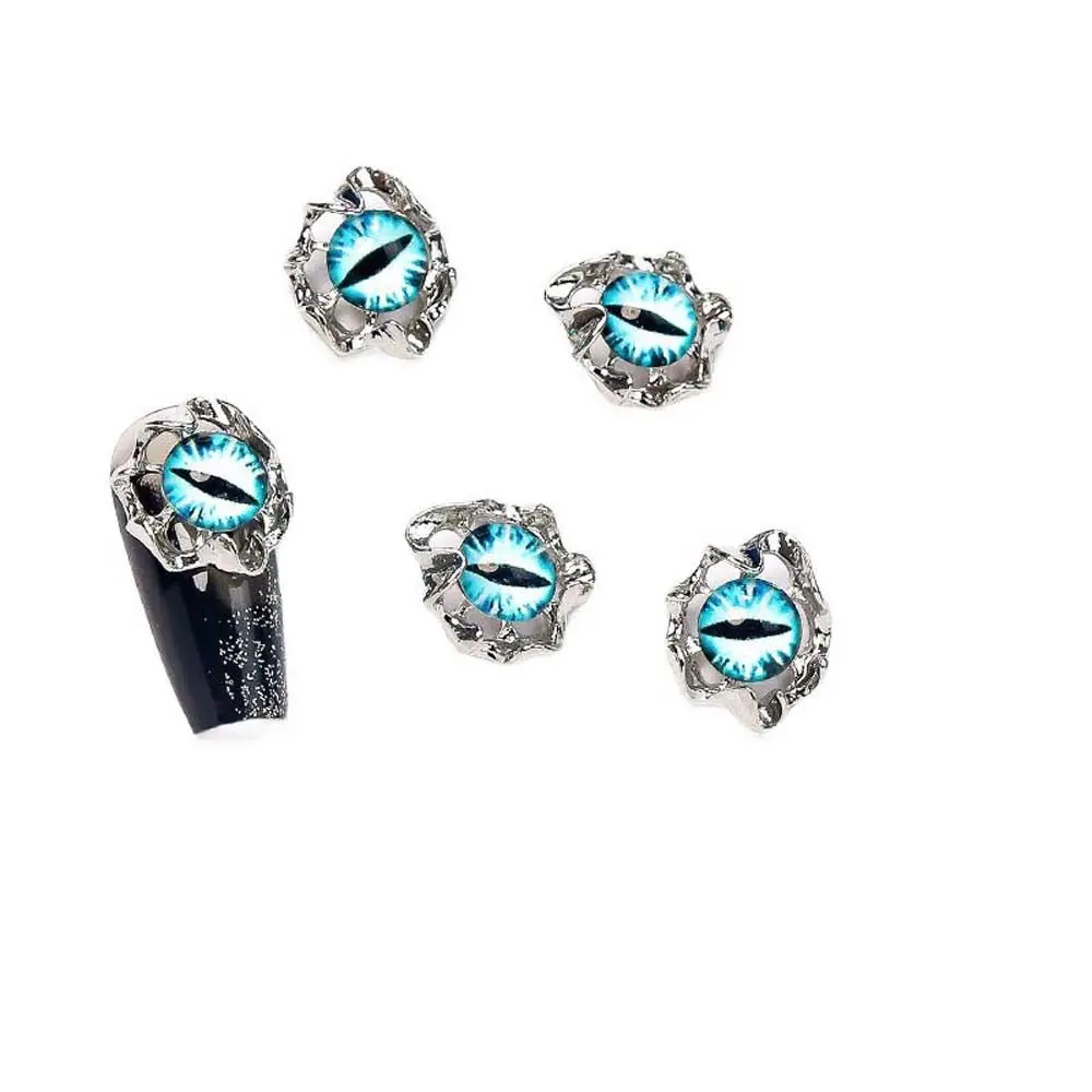 5Pcs/set Nail Supplies Halloween Demon Nail Decorations Halloween Nail Charms Halloween Demon Nail Accessories 
5Pcs/set Nail Supplies Halloween Demon Nail Decorations Halloween Nail Charms Halloween Demon Nail Accessories