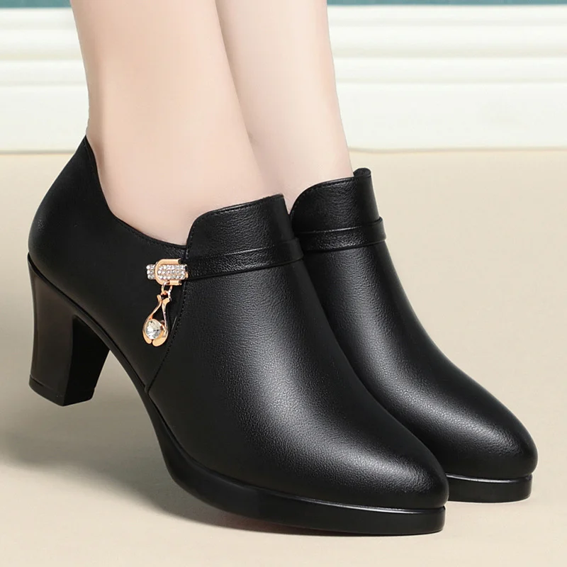 Spring Comfortable Fashion Deep Mouth Soft Leather Shoes Women's Platform Pumps Fall Block Heels Office Mom Shoes
Spring Comfortable Fashion Deep Mouth Soft Leather Shoes Women's Platform Pumps Fall Block Heels Office Mom Shoes