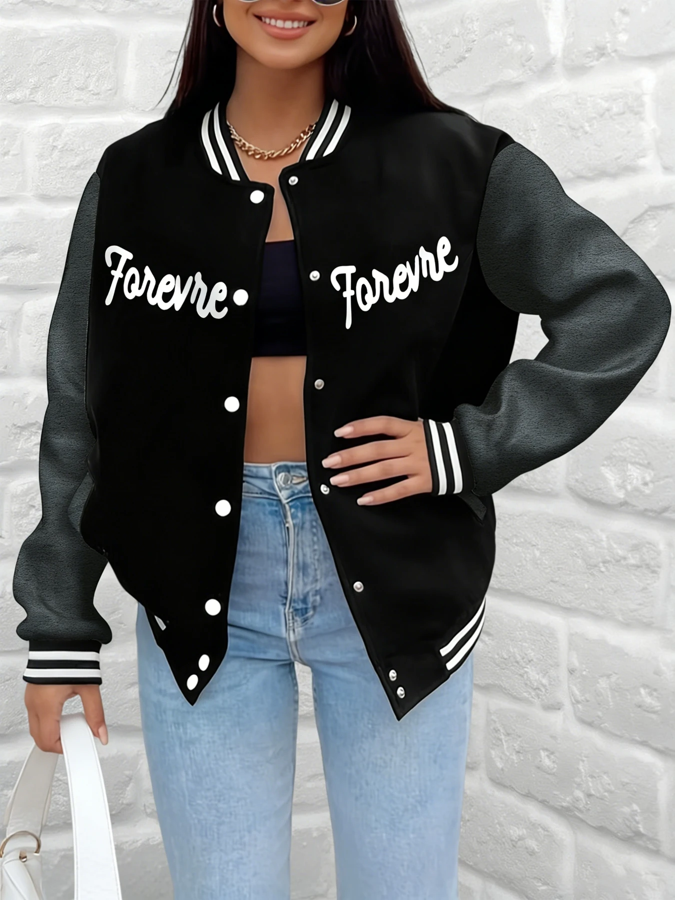 Женская бейсбольная куртка с текстовым принтом Forever, минималистичный университетский узор с курсивным узором, свободная верхняя одежда, повседневная уличная повседневная одежда
Женская бейсбольная куртка с текстовым принтом Forever, минималистичный университетский узор с курсивным узором, свободная верхняя одежда, повседневная уличная повседневная одежда