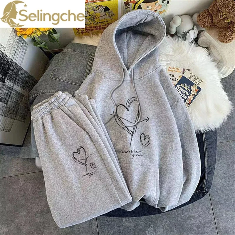 Cartoon Love Printed Hoodie Casual Sports Pants Two Piece Fashion Women's Sports Set Running Tracksuits
Cartoon Love Printed Hoodie Casual Sports Pants Two Piece Fashion Women's Sports Set Running Tracksuits