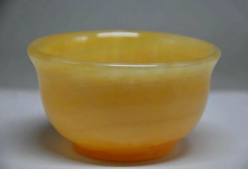 Exquisite Chinese natural Yellow Jade Handmade Carved Bowl
Exquisite Chinese natural Yellow Jade Handmade Carved Bowl