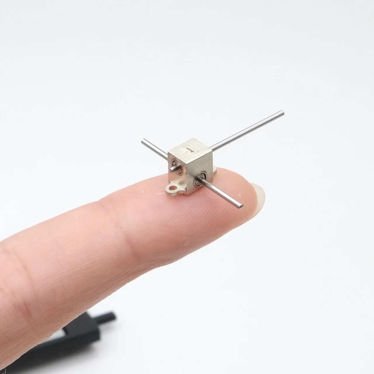 Mini 0.2 Modulus 15/20 Teeth 1mm Worm Gearbox for Static Modification Compatible DIY Micro Robotic Arm
Mini 0.2 Modulus 15/20 Teeth 1mm Worm Gearbox for Static Modification Compatible DIY Micro Robotic Arm