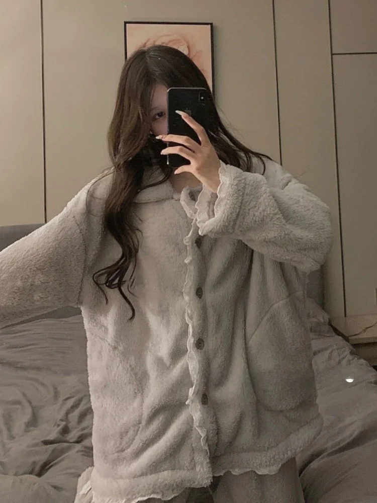Thiened Coral Fce Spwear Women's Sle f Floing Warm Home Clothes Long Sve Lace Trim Winter Home Suit
Thiened Coral Fce Spwear Women's Sle f Floing Warm Home Clothes Long Sve Lace Trim Winter Home Suit