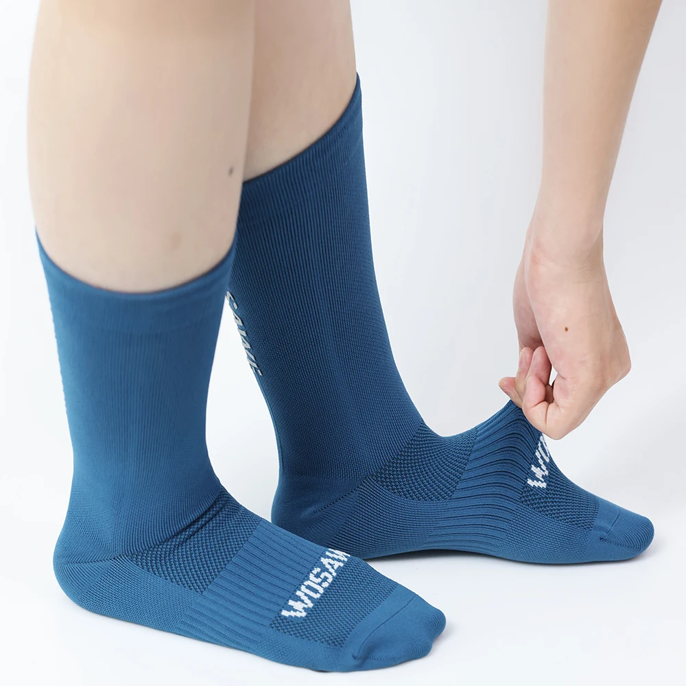 WOSAWE Unisex Sport Socks Road Bike Bicycle Compression Running Cycling Socks Breathable Moisture-absorbing Socks 38-44
WOSAWE Unisex Sport Socks Road Bike Bicycle Compression Running Cycling Socks Breathable Moisture-absorbing Socks 38-44