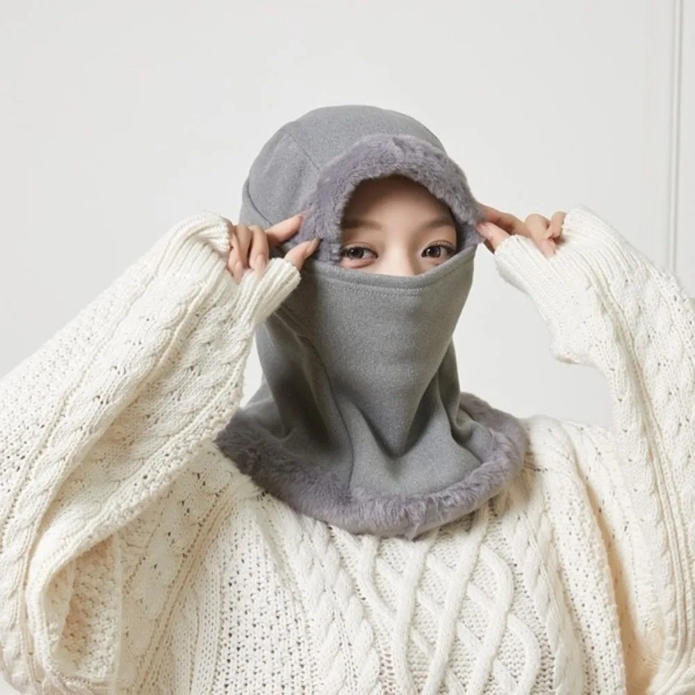 Warm Scarf Mask Integrated Hat Windproof Plush Pullover Cap Breathable Coldproof Ear Protection Hat for Outdoor Cycling Skiing
Warm Scarf Mask Integrated Hat Windproof Plush Pullover Cap Breathable Coldproof Ear Protection Hat for Outdoor Cycling Skiing