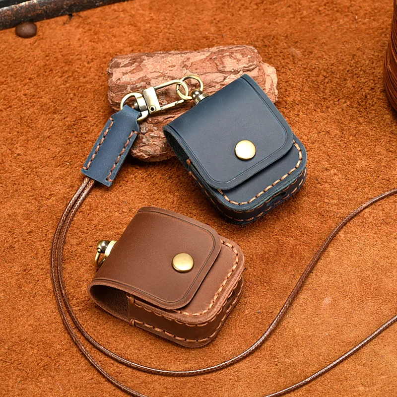 Small Genuine Leather Headphone Storage Bag Cowhide Material Travel Carrying Case for Daily Use 
Small Genuine Leather Headphone Storage Bag Cowhide Material Travel Carrying Case for Daily Use