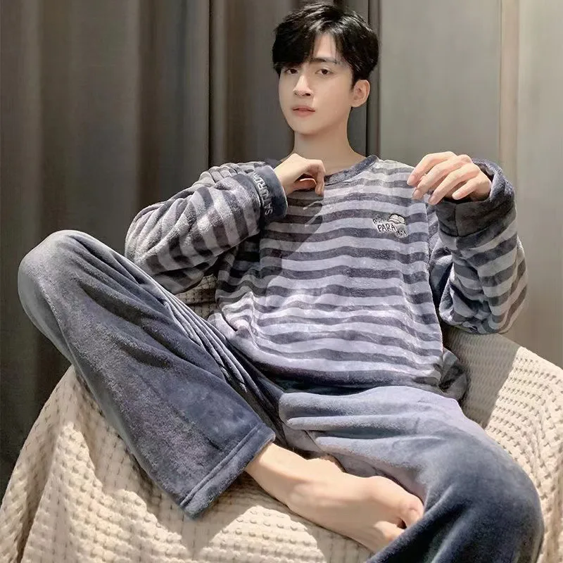 Oversized Winter Warm Flannel Pajamas Men Striped Long-Sleeved Nightwear Homewear Set European and American Sleepwear Loungewear
Oversized Winter Warm Flannel Pajamas Men Striped Long-Sleeved Nightwear Homewear Set European and American Sleepwear Loungewear