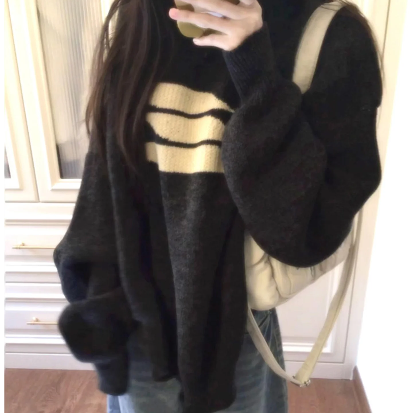 Свитер из аутлет-магазина: весенне-осенняя верхняя одежда для молодежи, модный, с длинным рукавом, круглым вырезом, повседневный, в полоску, свободного кроя
Свитер из аутлет-магазина: весенне-осенняя верхняя одежда для молодежи, модный, с длинным рукавом, круглым вырезом, повседневный, в полоску, свободного кроя