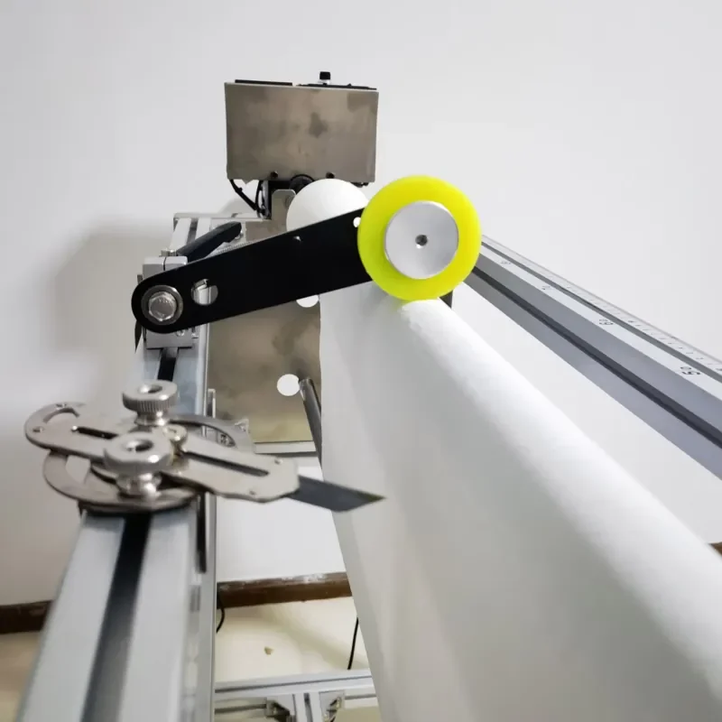 Electric Automatic Meltblown Nonwoven Fabric Slitting Machine Stainless Steel Rollers Coated Paper Plastic Film Low Noise
Electric Automatic Meltblown Nonwoven Fabric Slitting Machine Stainless Steel Rollers Coated Paper Plastic Film Low Noise