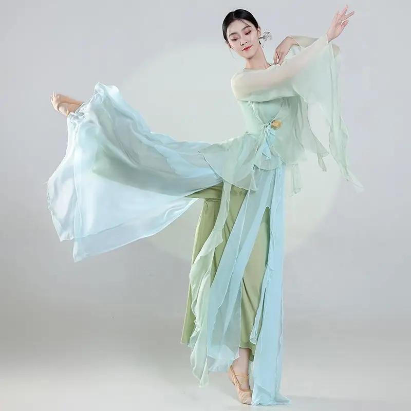 New Classical Dance Costume, Elegant And Ethereal, With A Flowing Gauze Dress For Practice, Traditional Chinese Solo Dance
New Classical Dance Costume, Elegant And Ethereal, With A Flowing Gauze Dress For Practice, Traditional Chinese Solo Dance