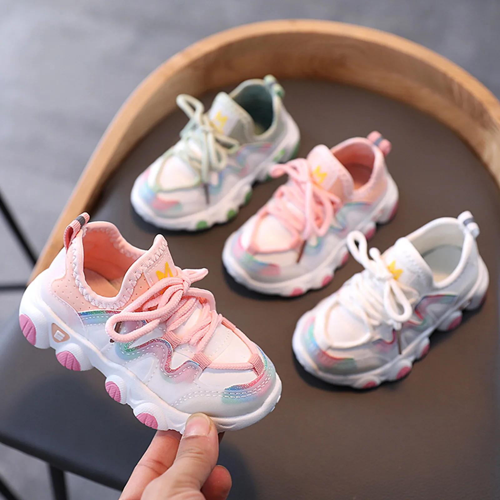Chic Kids Soft Girls Baby Lace Warm Shoes Winter Up Infant Toddler Leather Baby Shoes 2024 Hot Selling Outwear
Chic Kids Soft Girls Baby Lace Warm Shoes Winter Up Infant Toddler Leather Baby Shoes 2024 Hot Selling Outwear