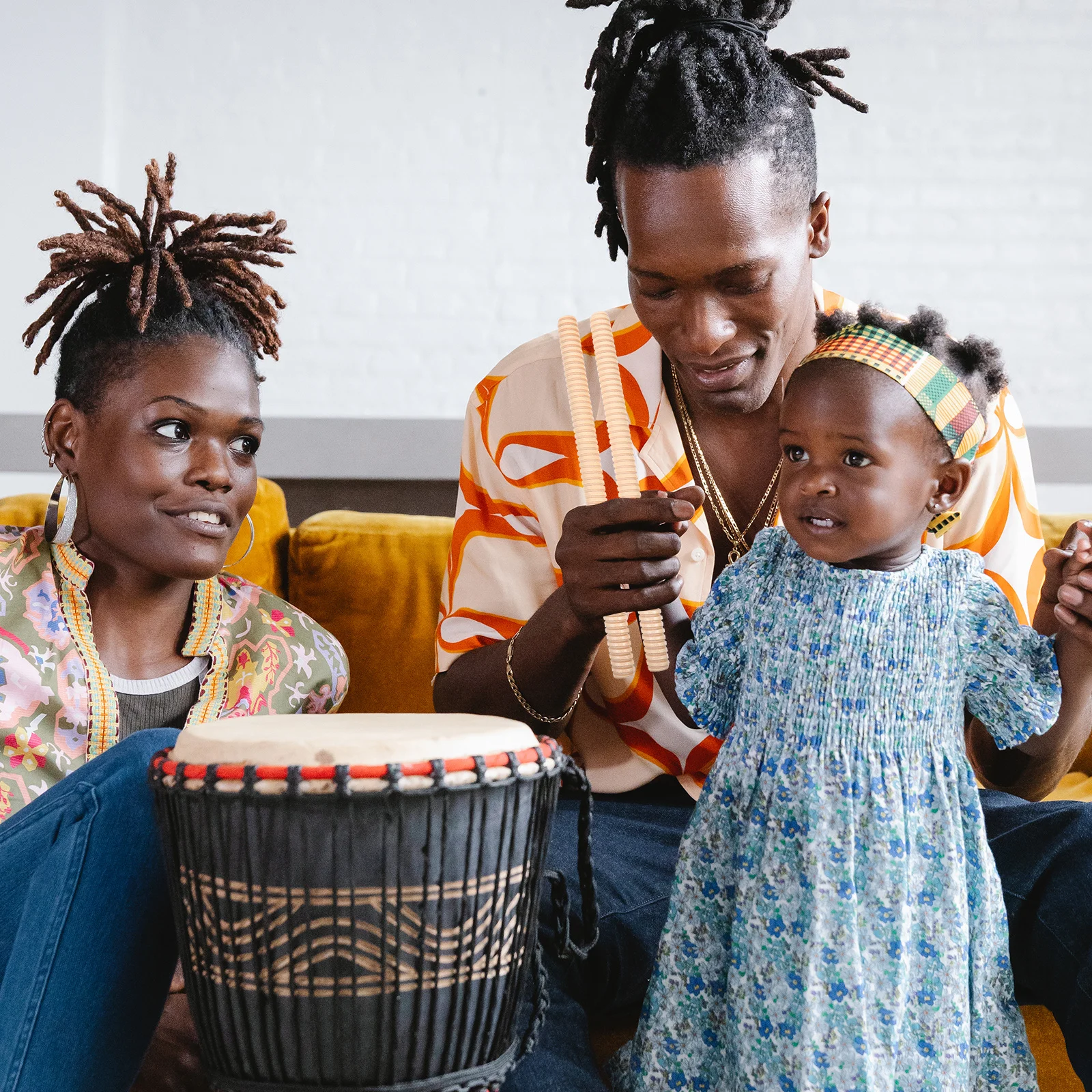 2Pcs Wooden Lummi Sticks Rhythm Music Sticks Natural Hardwood Educational Instruments for Students and Teachers
2Pcs Wooden Lummi Sticks Rhythm Music Sticks Natural Hardwood Educational Instruments for Students and Teachers