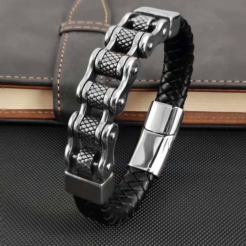 Classic Locomotive Chain Leather Bracelet Multi-layer Men Stainless Steel Punk Magnetic Clasp Bangle for Friend Charm Jewelry
Classic Locomotive Chain Leather Bracelet Multi-layer Men Stainless Steel Punk Magnetic Clasp Bangle for Friend Charm Jewelry