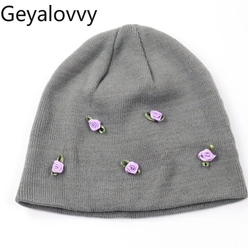 Вязаная шерстяная шапка, однотонная цветочная строчка, новый милый милый женский теплый осенне-зимний универсальный пуловер, шапки
Вязаная шерстяная шапка, однотонная цветочная строчка, новый милый милый женский теплый осенне-зимний универсальный пуловер, шапки