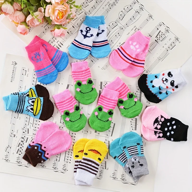 4pcs/set Dog Socks Cute Pattern Foot Covers Warm Anti Slip Shoes Puppy Paw Protector Christmas Gift for Puppy Cat Dogs
4pcs/set Dog Socks Cute Pattern Foot Covers Warm Anti Slip Shoes Puppy Paw Protector Christmas Gift for Puppy Cat Dogs