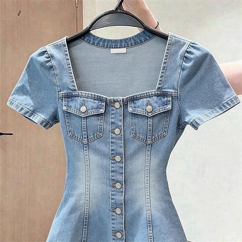 Women Shirt Blouse Summer 2026 New Unique Outfit Design Casual Good-looking Square Neck Short Sleeved Denim Shirt Coat
Women Shirt Blouse Summer 2026 New Unique Outfit Design Casual Good-looking Square Neck Short Sleeved Denim Shirt Coat