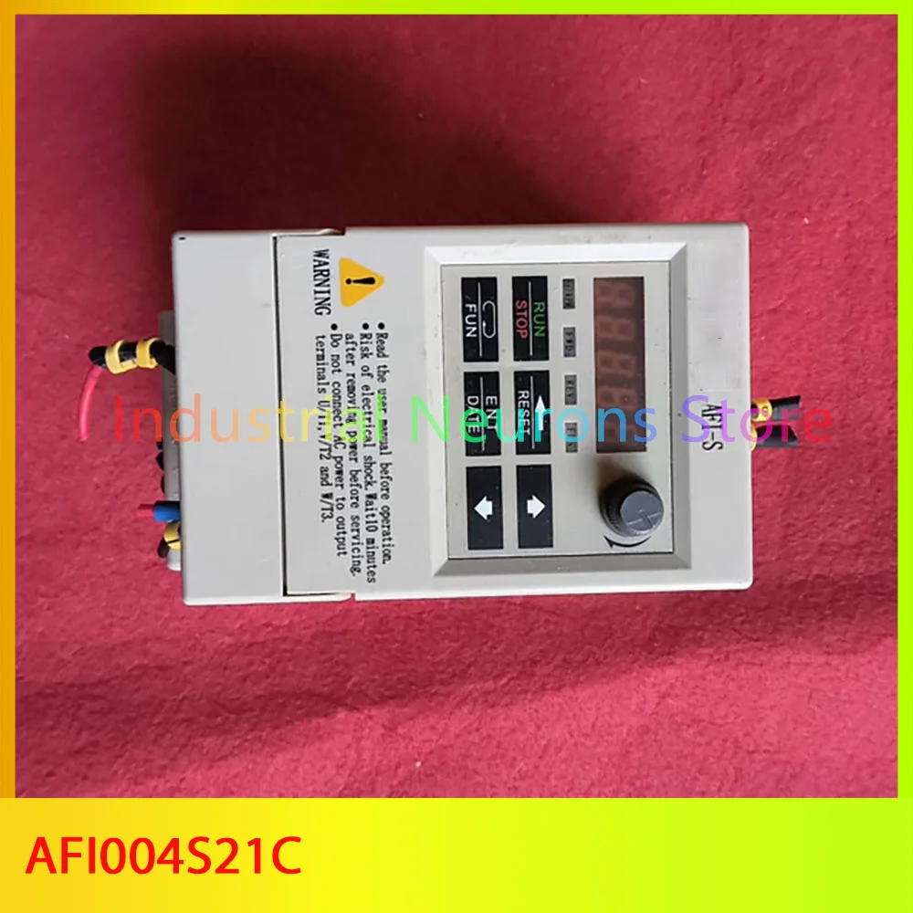 AFI-S frequency converter 0.4KW power 220V input/output AFI004S21C
AFI-S frequency converter 0.4KW power 220V input/output AFI004S21C