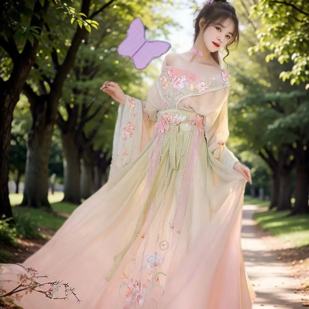 New original Hanfu Chinese style traditional retro Jin heavy industry embroidery waist skirt fairy ancient Hanfu suit
New original Hanfu Chinese style traditional retro Jin heavy industry embroidery waist skirt fairy ancient Hanfu suit