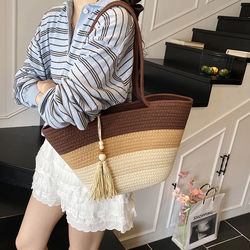 Luxury Edition Women Tote Bag Vintage Leather Crossbody Bag High End Shoulder Handbag Premium
Luxury Edition Women Tote Bag Vintage Leather Crossbody Bag High End Shoulder Handbag Premium