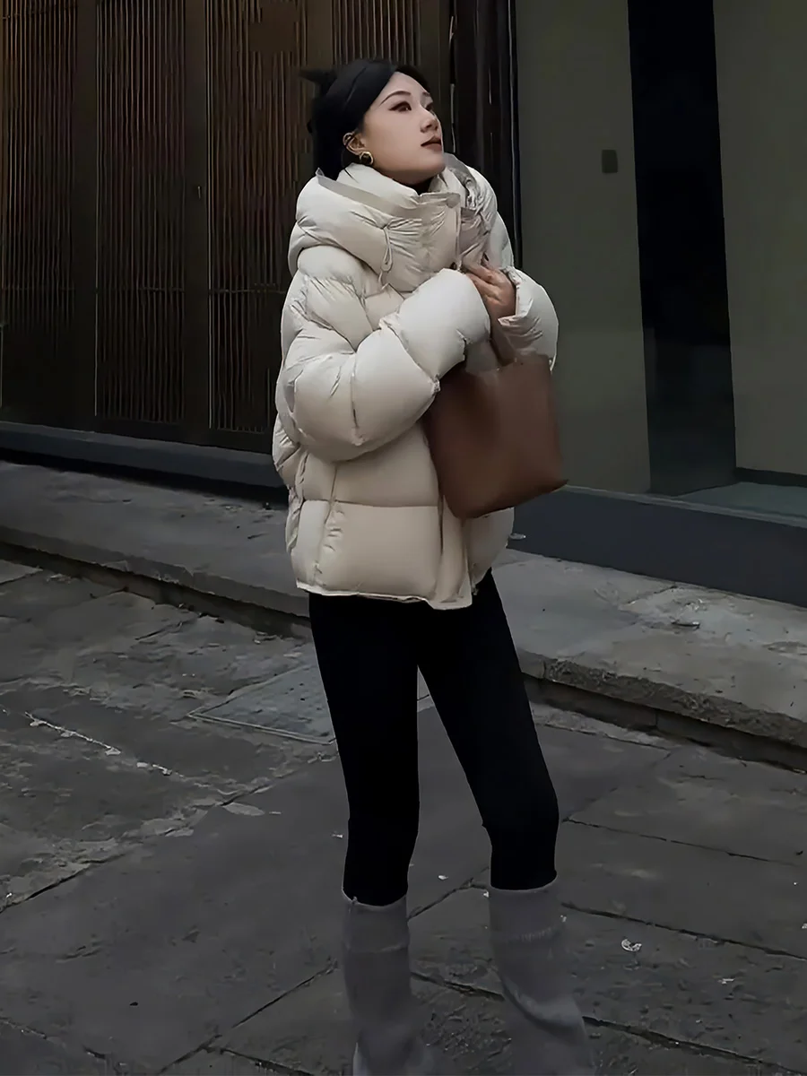 Women's ort Thiened White Du down Jaet Winter New Arrival Warm Outerwear Trendy Hooded Dstring Coat Ladies' Faion
Women's ort Thiened White Du down Jaet Winter New Arrival Warm Outerwear Trendy Hooded Dstring Coat Ladies' Faion