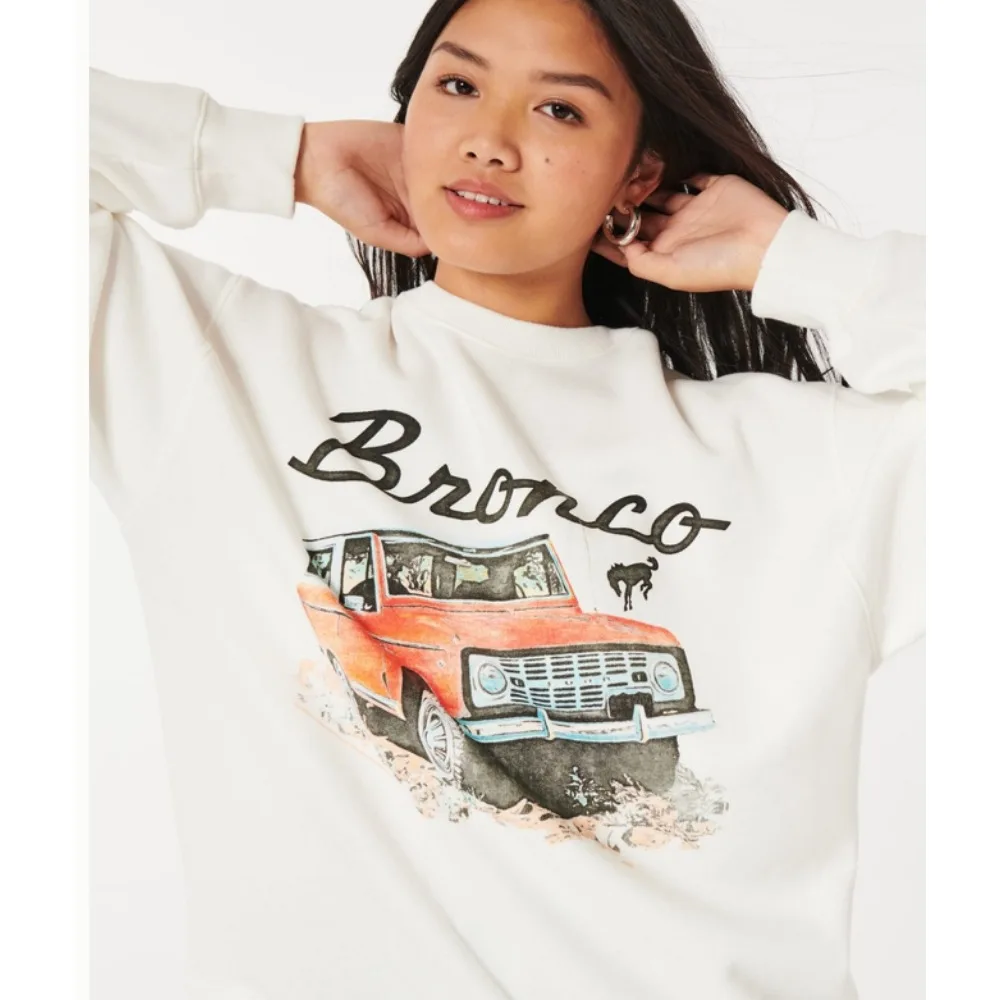 Hot-selling Autumn and Winter American Style Harajuku Retro Couple Fleece Loose Crew Neck Hoodie Sweatshirt Women's Clothing
Hot-selling Autumn and Winter American Style Harajuku Retro Couple Fleece Loose Crew Neck Hoodie Sweatshirt Women's Clothing