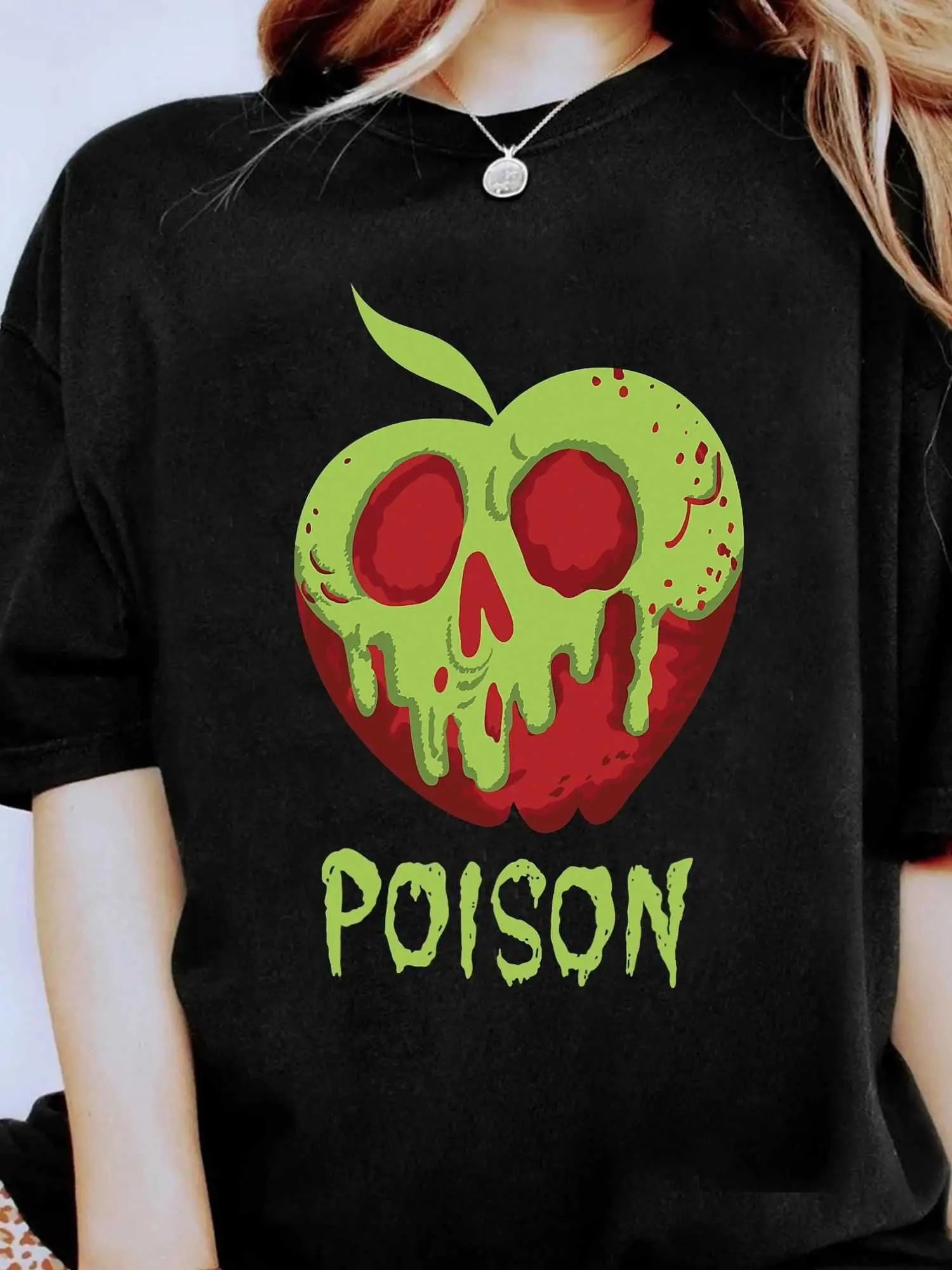 Женская футболка Disney Snow White Apple — официально вдохновленный дизайн Apple & Text Design
Женская футболка Disney Snow White Apple — официально вдохновленный дизайн Apple & Text Design