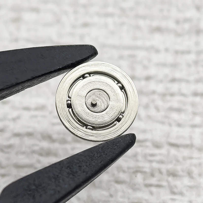 46941 46943 Movement Bearings Rotor Bearings Automatic Ball Bearings Suitable for Oriental Double Lion Watch Repair Parts
46941 46943 Movement Bearings Rotor Bearings Automatic Ball Bearings Suitable for Oriental Double Lion Watch Repair Parts