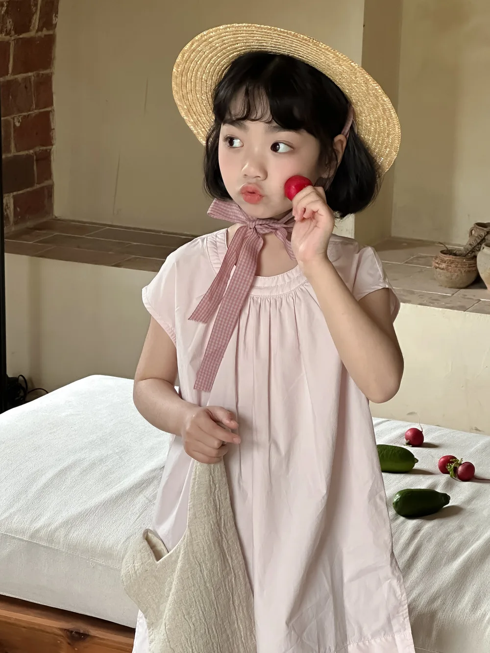 Blouses Shirt Summer Girls Korean Forking Solid Middle Length Children Causal Loose Short Sleeved Tops Wide Leg Pants 2024
Blouses Shirt Summer Girls Korean Forking Solid Middle Length Children Causal Loose Short Sleeved Tops Wide Leg Pants 2024