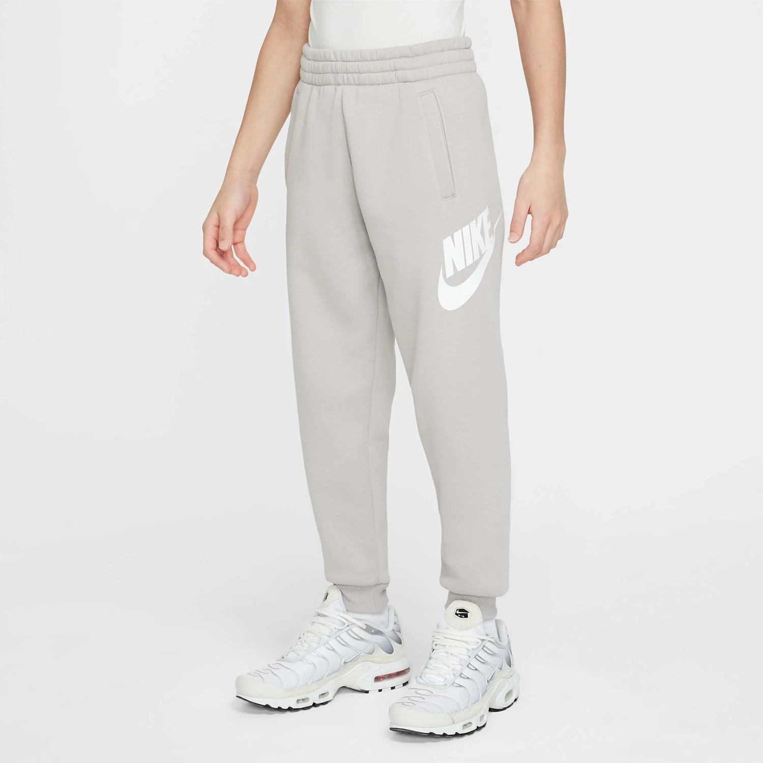 Nike Authentic Sports Women's Soft Lightweight Low-Top Shock-Absorbing Casual Shoes FD2995-009
Nike Authentic Sports Women's Soft Lightweight Low-Top Shock-Absorbing Casual Shoes FD2995-009