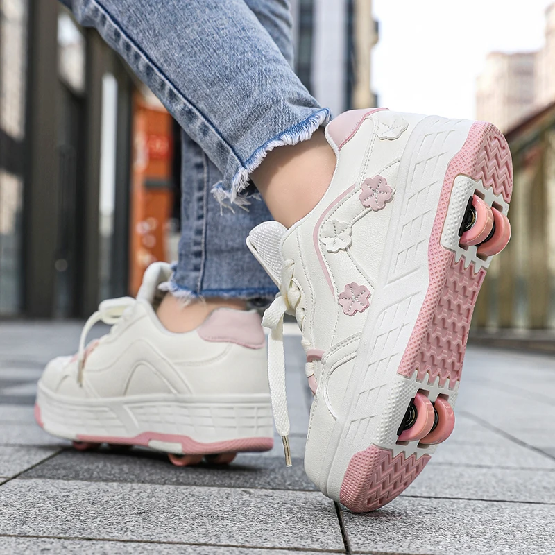 New Cool and Detachable Automatic Four Wheel Roller Skating Shoes for Girls, High Beauty Skating Shoes for Boys
New Cool and Detachable Automatic Four Wheel Roller Skating Shoes for Girls, High Beauty Skating Shoes for Boys