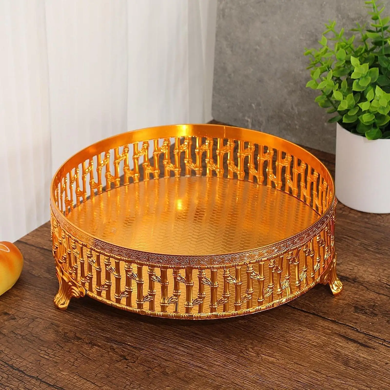 Fruit Plate Handcrafted Platter Serving Tray for Kitchen Countertop Parties
Fruit Plate Handcrafted Platter Serving Tray for Kitchen Countertop Parties