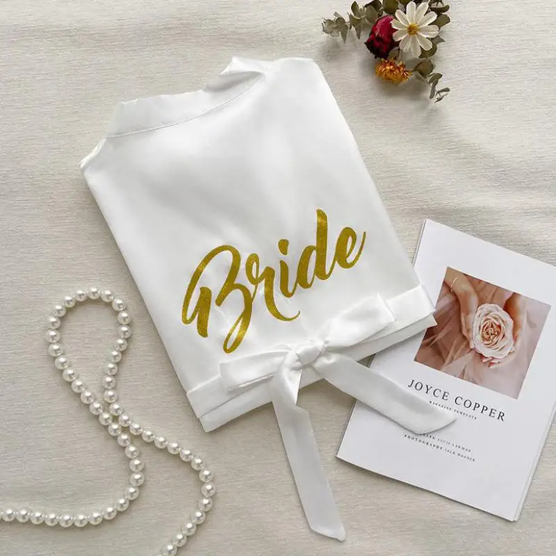 White Kimono Bride Bridesmaid Robe Loungewear Wedding Bathrobe Gown Maid of Honor Women Satin Sleepwear With Belt Nightgown
White Kimono Bride Bridesmaid Robe Loungewear Wedding Bathrobe Gown Maid of Honor Women Satin Sleepwear With Belt Nightgown