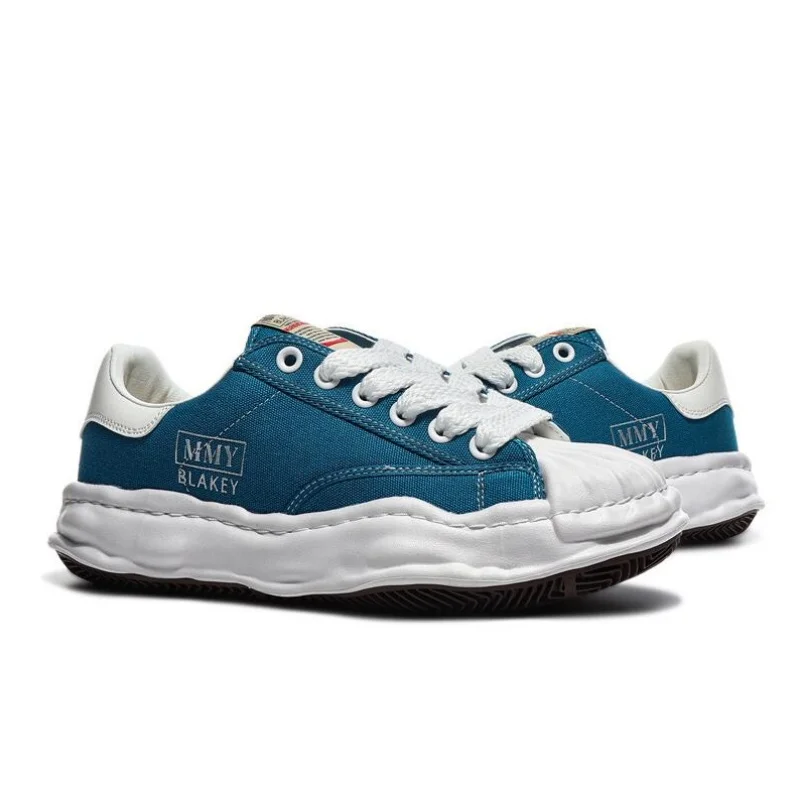 Women Casual Shoes Men's Sports footwear Summer Casual Thick Soled Male Soft Comfortable Non-slip Outdoor Fashion Board sneakers
Women Casual Shoes Men's Sports footwear Summer Casual Thick Soled Male Soft Comfortable Non-slip Outdoor Fashion Board sneakers