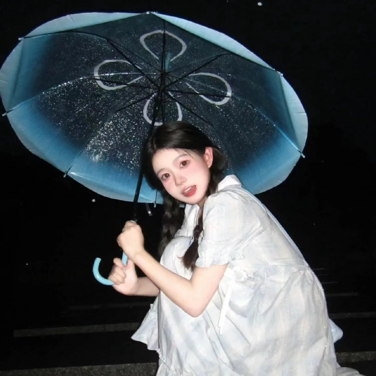 Transparent Long Handle Umbrella Women's Thickened Windproof Arch Bent Handle Rain Umbrella Dreamy Net Sea Moon Jellyfish Style
Transparent Long Handle Umbrella Women's Thickened Windproof Arch Bent Handle Rain Umbrella Dreamy Net Sea Moon Jellyfish Style