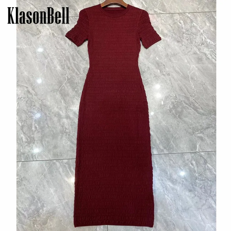 10.13 KlasonBell High Quality Women's Temperament Fashion Jacquard Ruched Slim Midi Short Sleeve Knitted Dress
10.13 KlasonBell High Quality Women's Temperament Fashion Jacquard Ruched Slim Midi Short Sleeve Knitted Dress