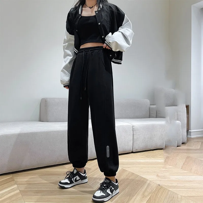 2023 Women Sweatpants Korean Fashion Spring Sport Harem Pants Casual High Waist Solid Straight Trousers Full Length Female P023
2023 Women Sweatpants Korean Fashion Spring Sport Harem Pants Casual High Waist Solid Straight Trousers Full Length Female P023