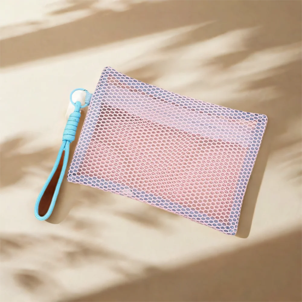 Simple Handle Nylon Makeup Bag Transparent Lightweight Portable Makeup Pouch Reusable Coin Purse Mesh Cosmetic Bag Lipstick
Simple Handle Nylon Makeup Bag Transparent Lightweight Portable Makeup Pouch Reusable Coin Purse Mesh Cosmetic Bag Lipstick