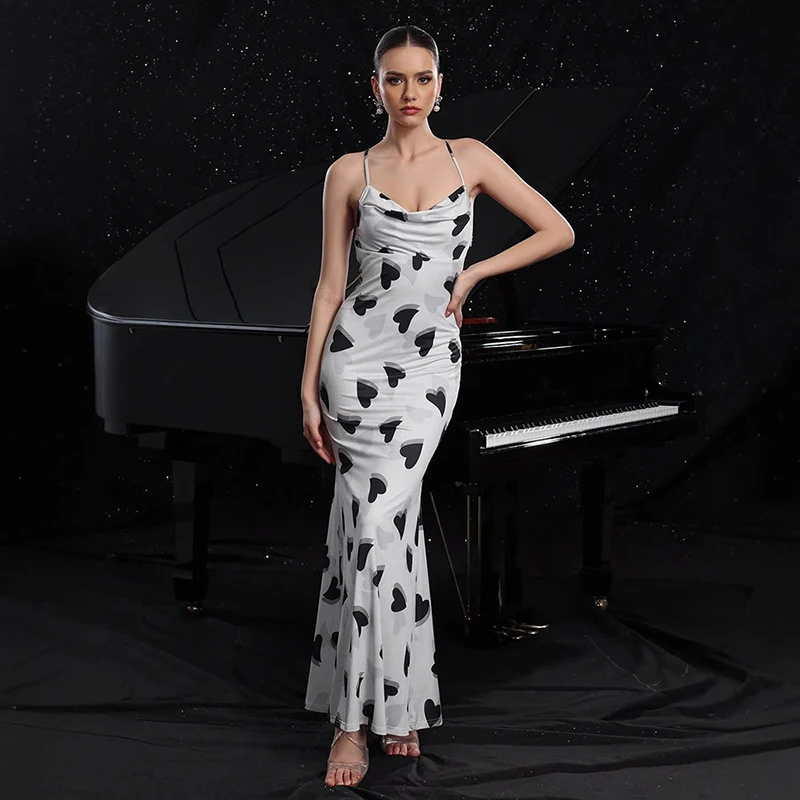2025 Summer Fashion Elegant Women's Dress Sexy Strap Casual Dress Printed Bareback Slimming Holiday Long Dress Clothing
2025 Summer Fashion Elegant Women's Dress Sexy Strap Casual Dress Printed Bareback Slimming Holiday Long Dress Clothing