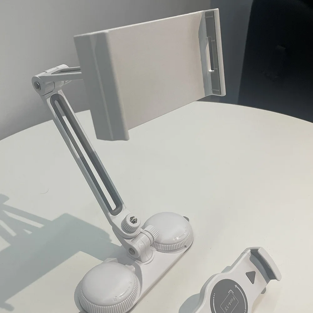 Нижняя присоска 360° ° Регулируемый держатель для сотового телефона с ледяной ванной и холодным погружением, два типа зажимов для сотового телефона
Нижняя присоска 360° ° Регулируемый держатель для сотового телефона с ледяной ванной и холодным погружением, два типа зажимов для сотового телефона