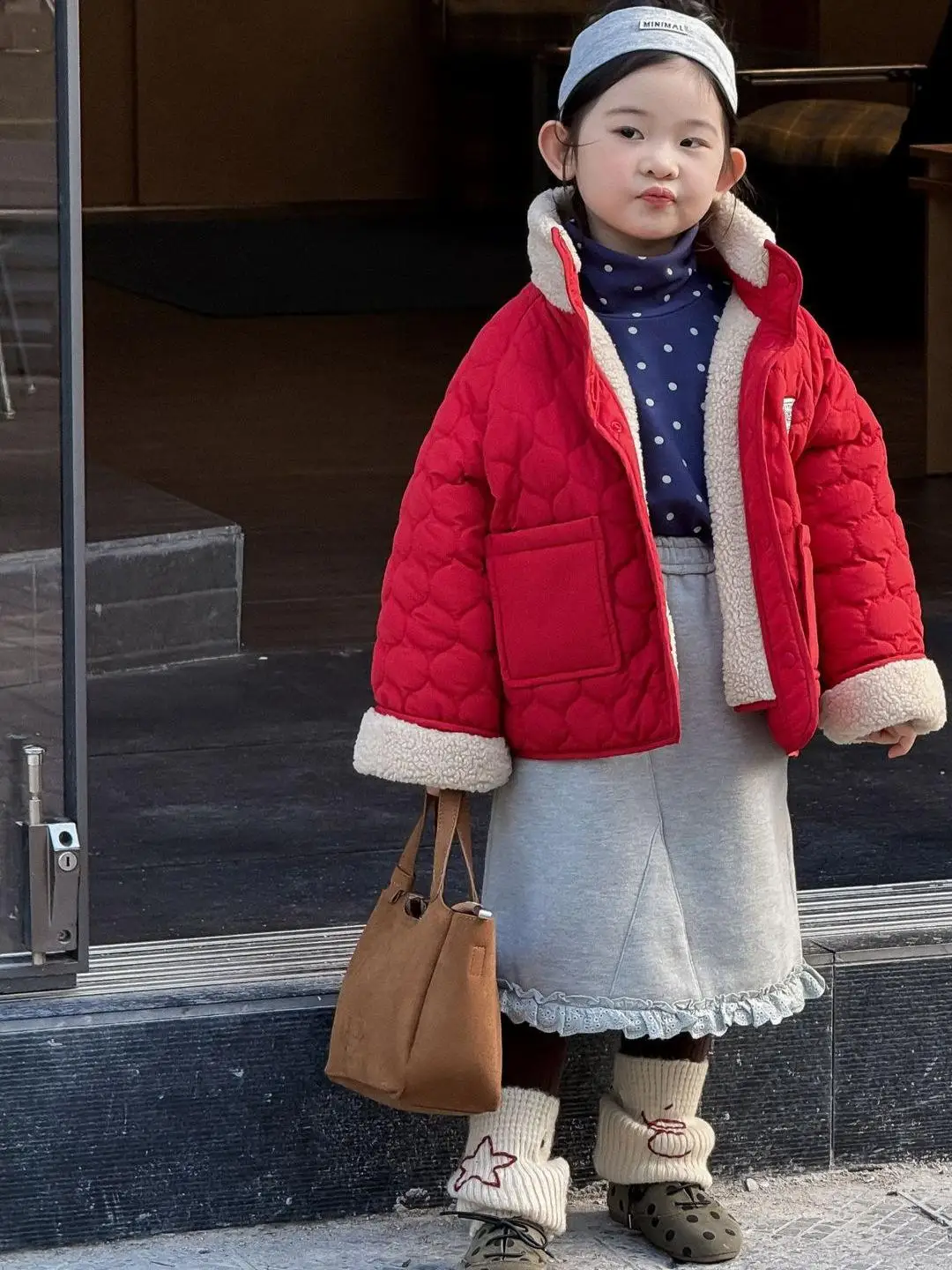 Comfortable Lamb Fur under irt Skirt Polka Dot Pattern Girls Winter New Arrival Warm Faionable Children's Clothing
Comfortable Lamb Fur under irt Skirt Polka Dot Pattern Girls Winter New Arrival Warm Faionable Children's Clothing