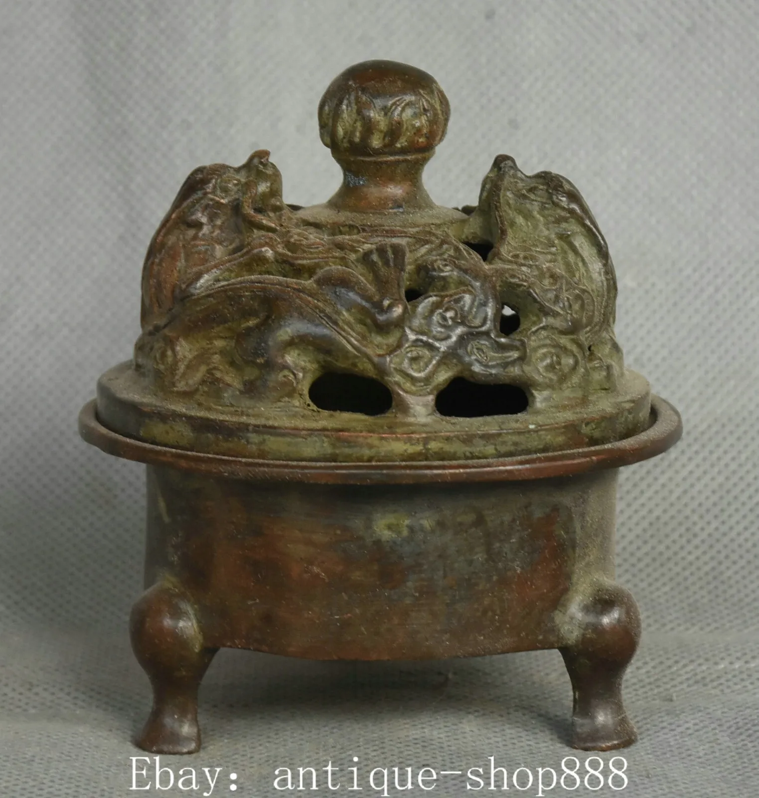 3 inch Old Chinese Dynasty Bronze Dragon Dragon Beast 3 Legs Incense Burner Incense Burner -
3 inch Old Chinese Dynasty Bronze Dragon Dragon Beast 3 Legs Incense Burner Incense Burner -